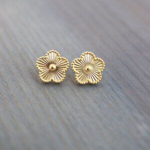 Clover 5 Flower Bead Style Stud Earrings 18k Gold Plated Stainless Steel